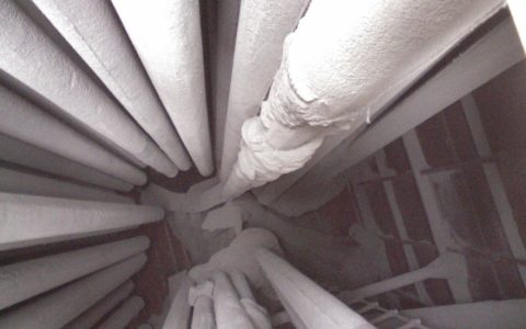 烟气通过布袋除尘器降多少度