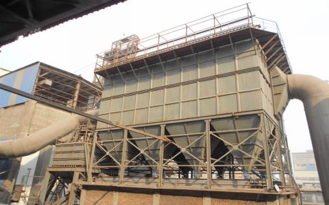 静电除尘器与袋式除尘器费用对比