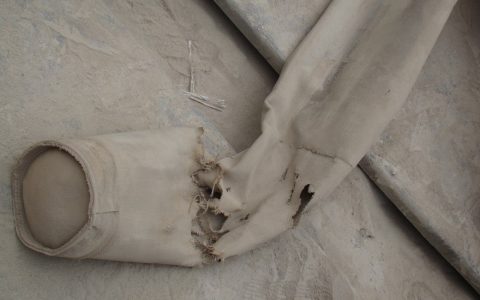 布袋除尘器破袋的原因